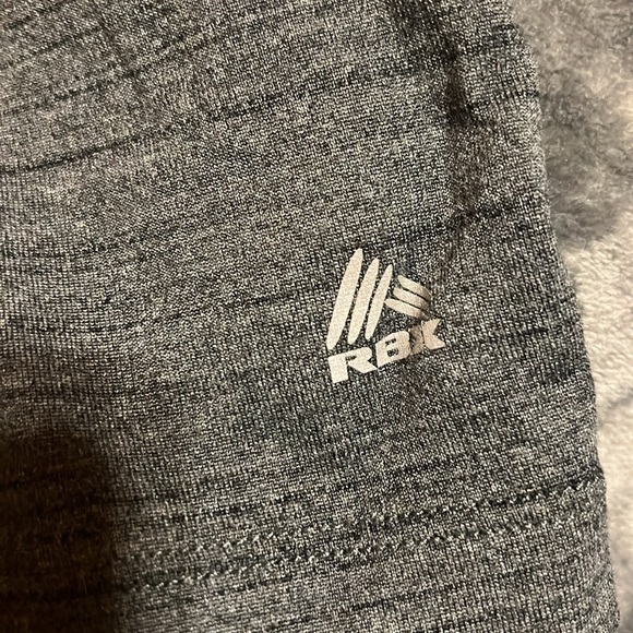 Rbx performance 7” shorts NWOT drawstring and elastic waist and pockets - Picture 2 of 4